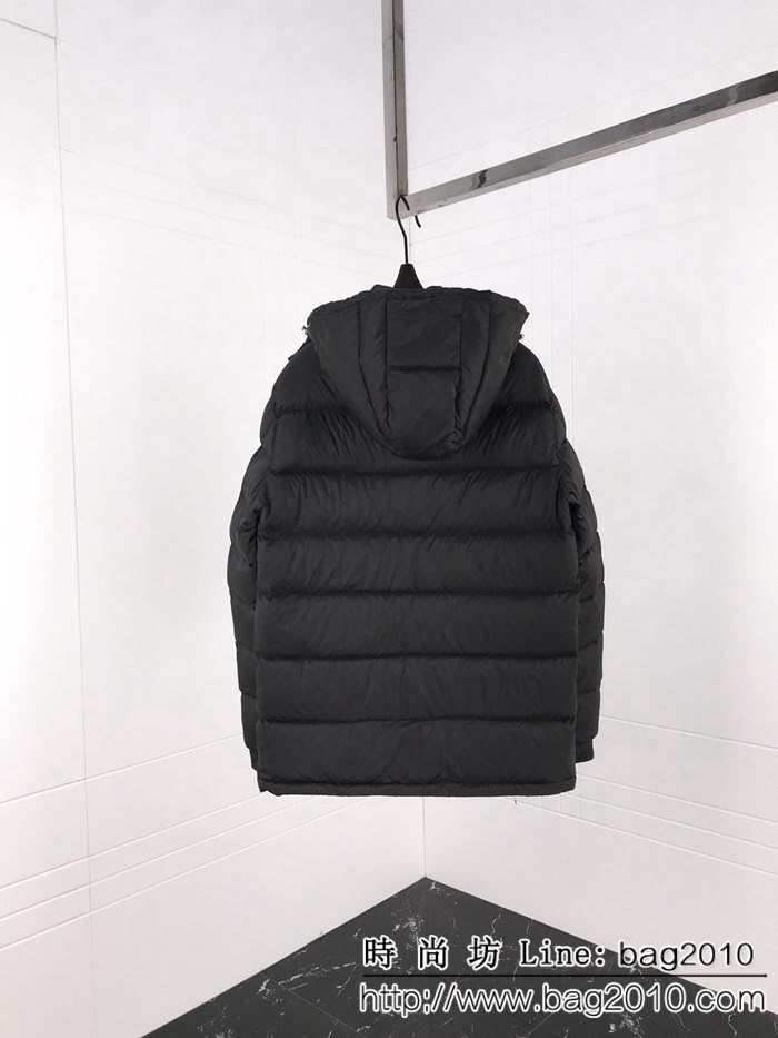 MONCLER蒙口 18SS秋冬新款 經典雙標 男款羽絨服 ydi1509
